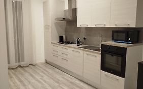 Appartamento Moderno, Comfort, Mare E Posizione Top